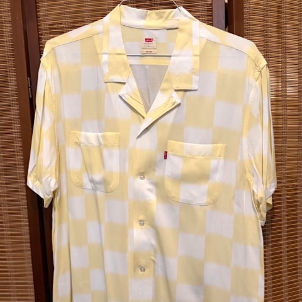 Men's Levi's Summer Shirt - Size L